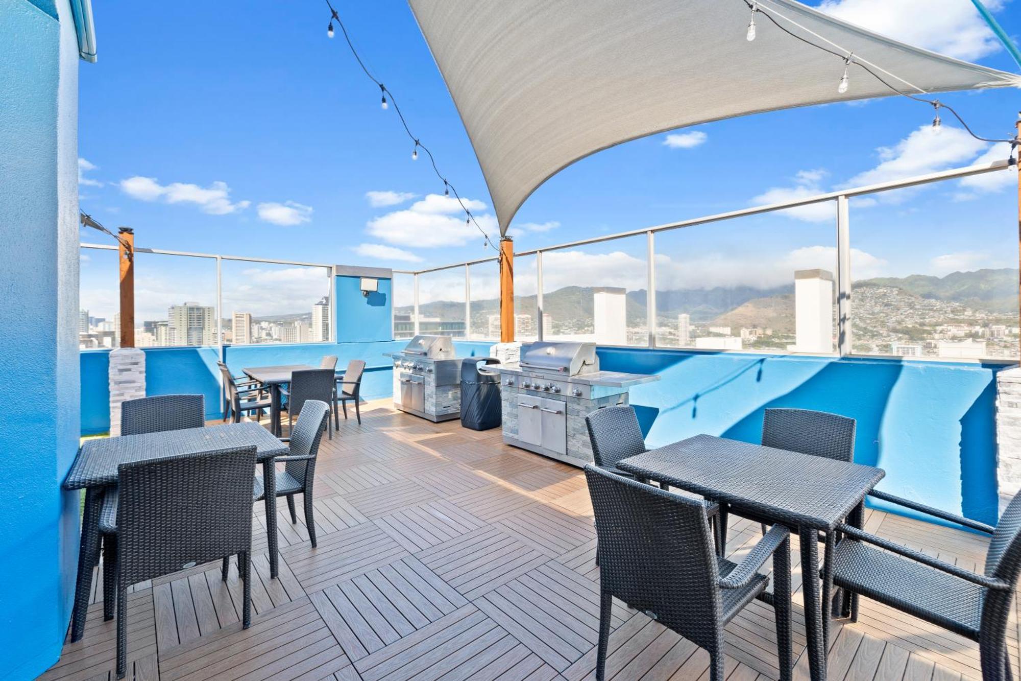 Cozy Ocean View Escape Just Steps To Waikiki Beach! * Honolulu